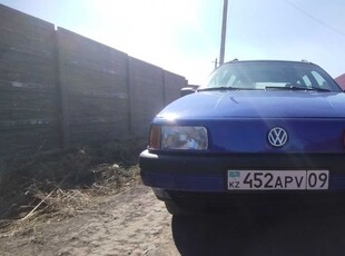 volkswagen-passat-уневерсал-1992-г