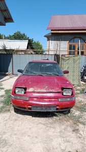 Mazda 323F продам