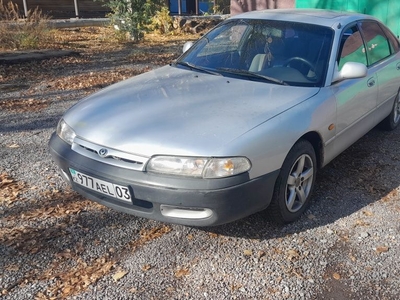 Mazda 626 2.0 л. 1993 г.