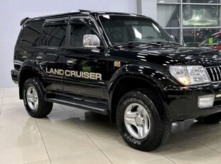 toyota-land-cruiser-prado