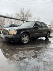 мерседес-w124