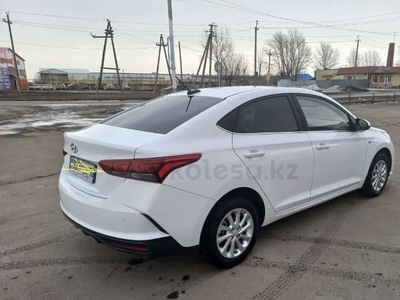 Продам Hyundai Accent 2021 г