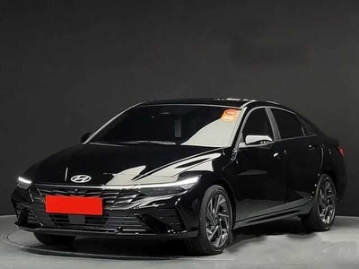 Hyundai Avante 2022 год
