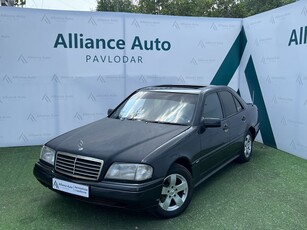 продам-mercedes-benz-c180