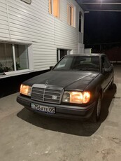 продам-mersedes-w124