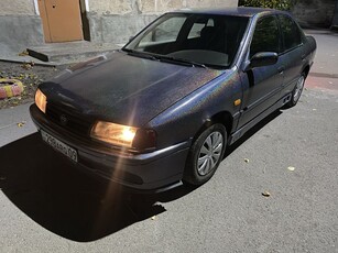 nissan-primera-p10