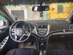 продам-hyundai-accent-2013-года