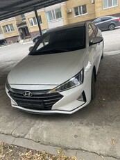 hyundai-elantra-хундай-элантра