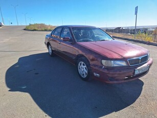 продам-nissan-maxima-a32-2.0-механика