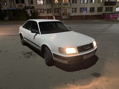 Продам Audi 100 c4
