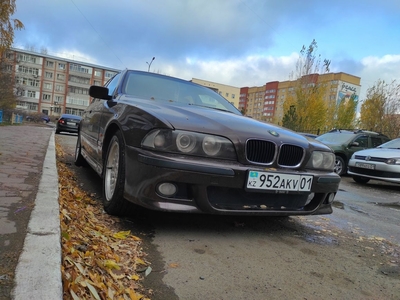 Продам bmw 523i в хорошем состоянии