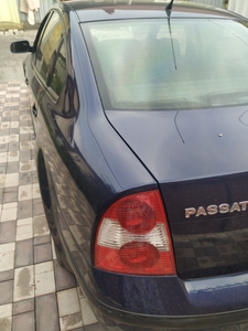 Продам Volkswagen Passat 2001 г.