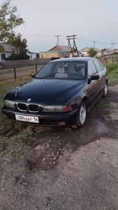 Автомобиль BMW E39