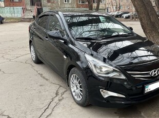 hyundai-accent-2014-г.