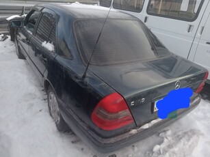 продам-мерс-202-,-1.8