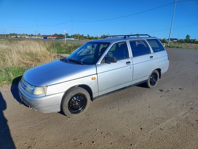 автомобиль-ваз-2111