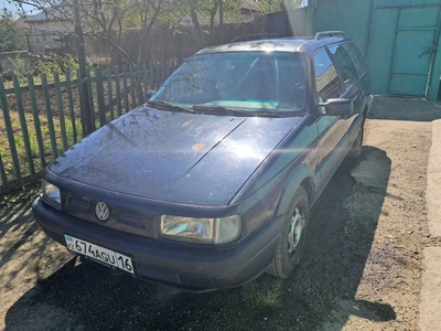 продам--volkswagen-passat-1991-гв-торг