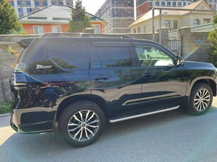 toyota-land-cruiser-prado