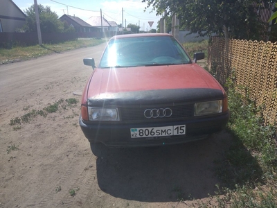 Audi 80 1988 год