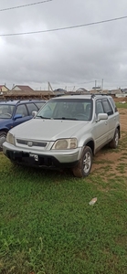 HONDA CR-V 2000г