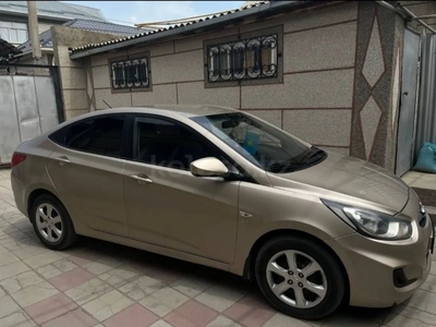 Продам авто Hyundai Accent 2014 г.в