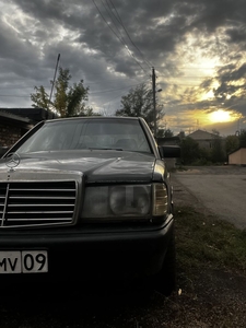 Mercedes 190 e карбюратор