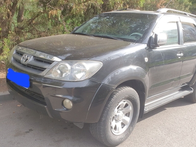 Toyota Fortuner 2007 года выпуска