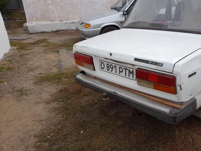 Продам машину Lada 2107