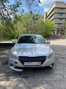 Продаю Peugeot 301