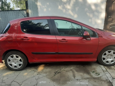 Продам Peugeot 308