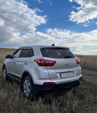 машина-hyundai-creta-2019