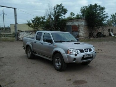Nissan NP300 (pick up)