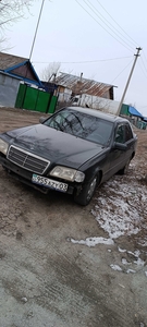 Mercedes c180 w202