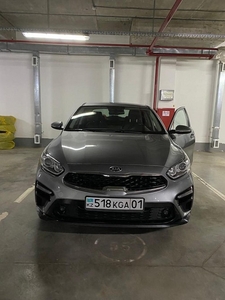 Продам автомобиль KIA Cerato