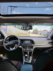 продам-hyundai-elantra-2019-года-в-отличном