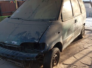 продам/обмен-nissan-serena