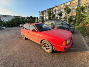 автомобиль-марки-ауди-80