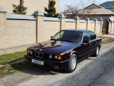 BMW 525, 1993