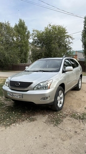 продаётся-автомобиль-lexus-rx-330