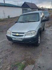 продам-ниву-chevrolet