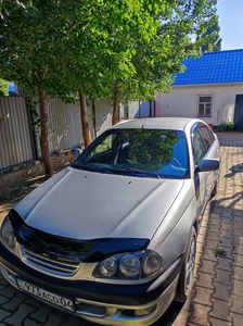 Toyota Avensis 1,8 газ-бензин