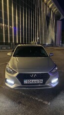 авто-hyundai-accent-2019