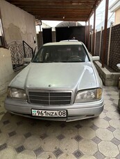 mercedes-benz-c180