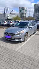 hyundai-sonata………