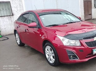 chevrolet-cruze-2013-года