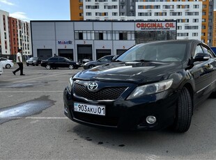 продам-toyota-camry-40