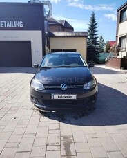 volkswagen-polo-2013