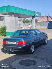 продам-audi-b4-седан