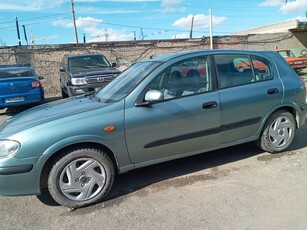 nissan-almera-2002г.