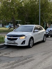 chevrolet-cruze-2013